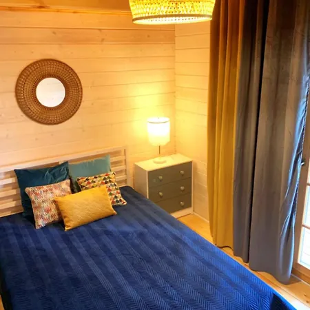 Pod Dzika Jablonia Hébergement de vacances Debina (Ustka)